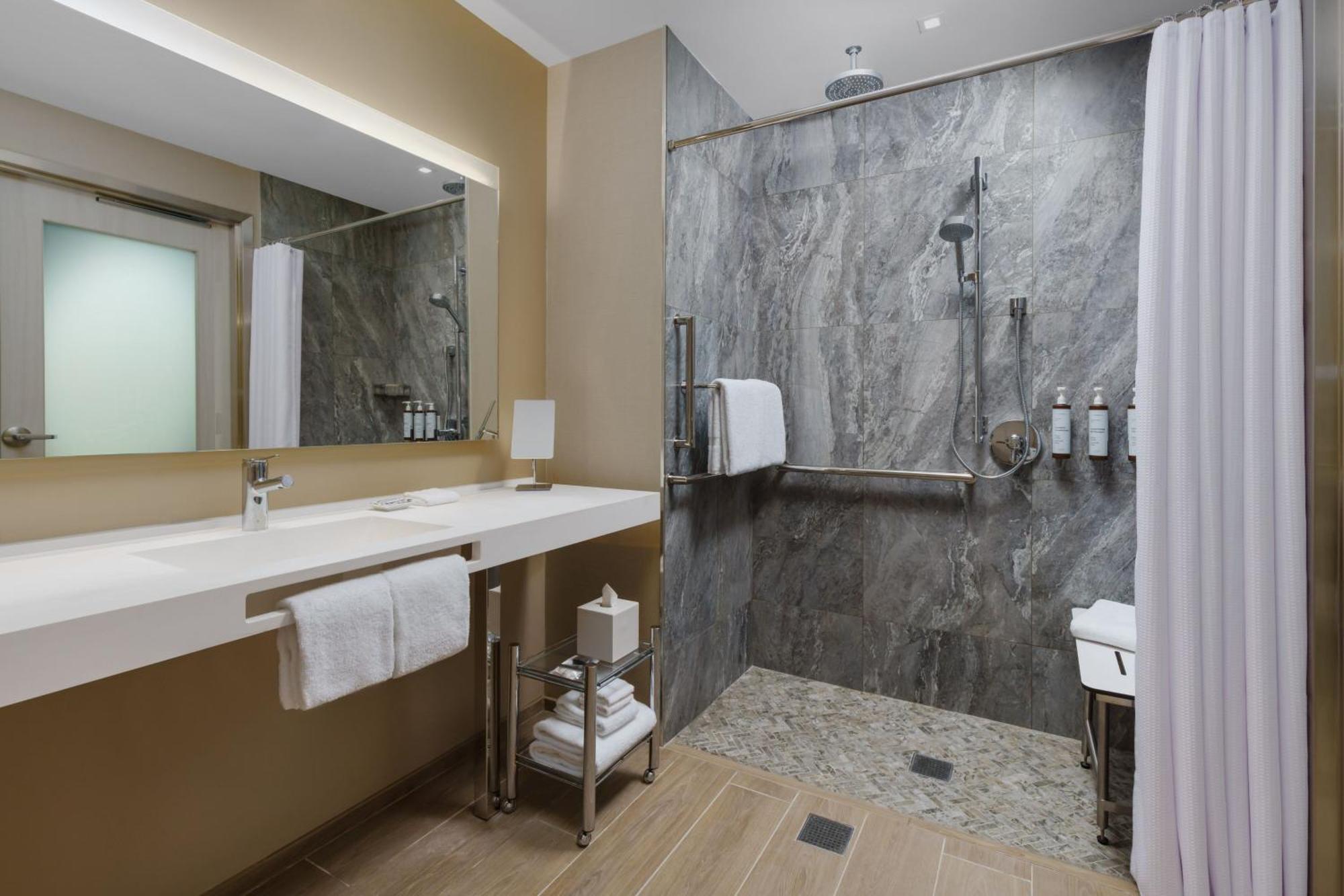 Ac Hotel By Marriott Naples 5Th Avenue Экстерьер фото