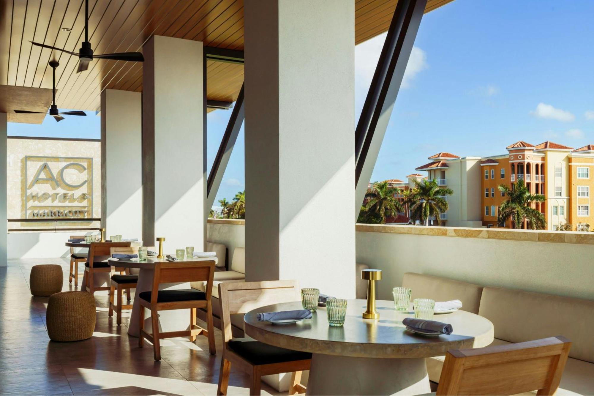 Ac Hotel By Marriott Naples 5Th Avenue Экстерьер фото