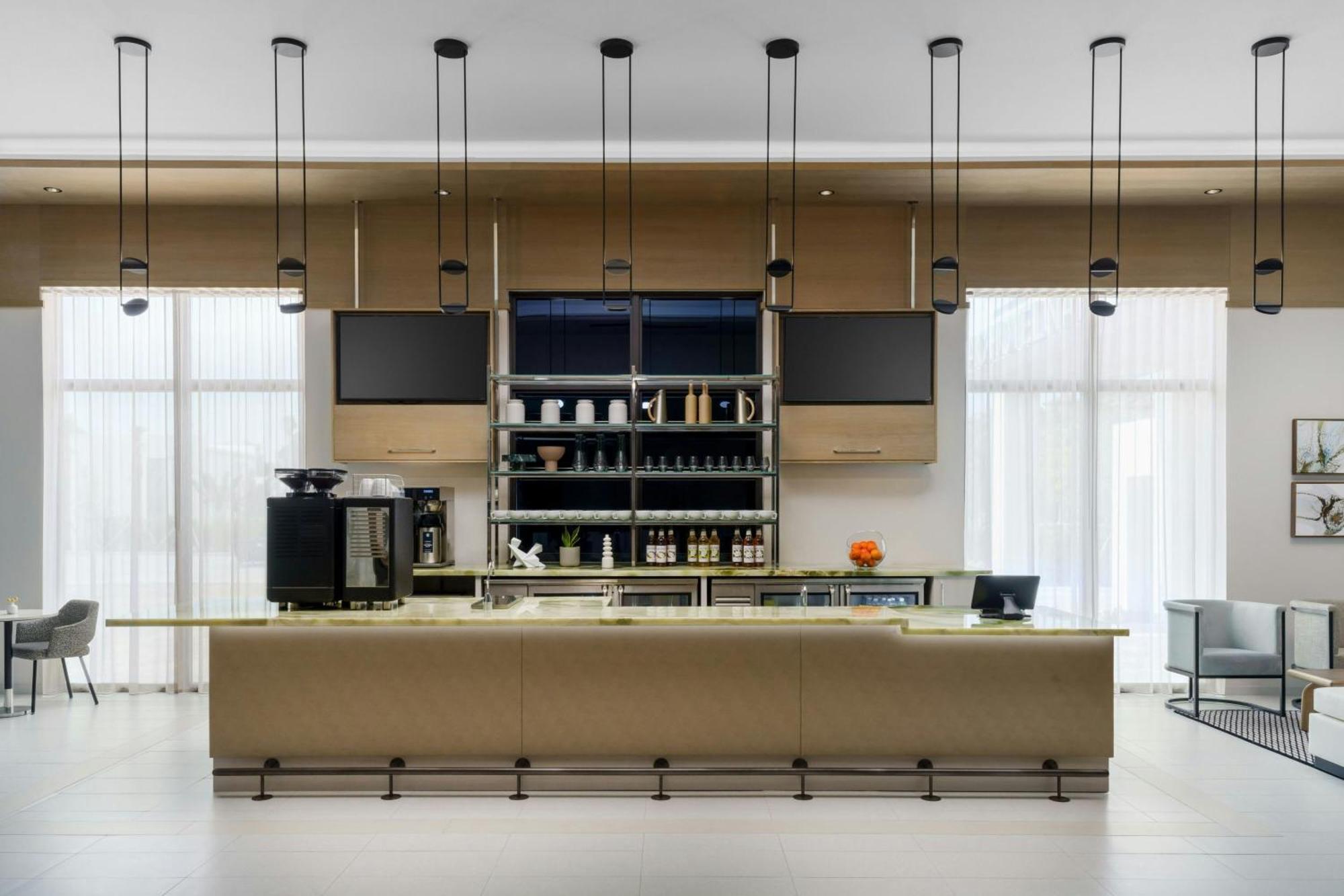 Ac Hotel By Marriott Naples 5Th Avenue Экстерьер фото